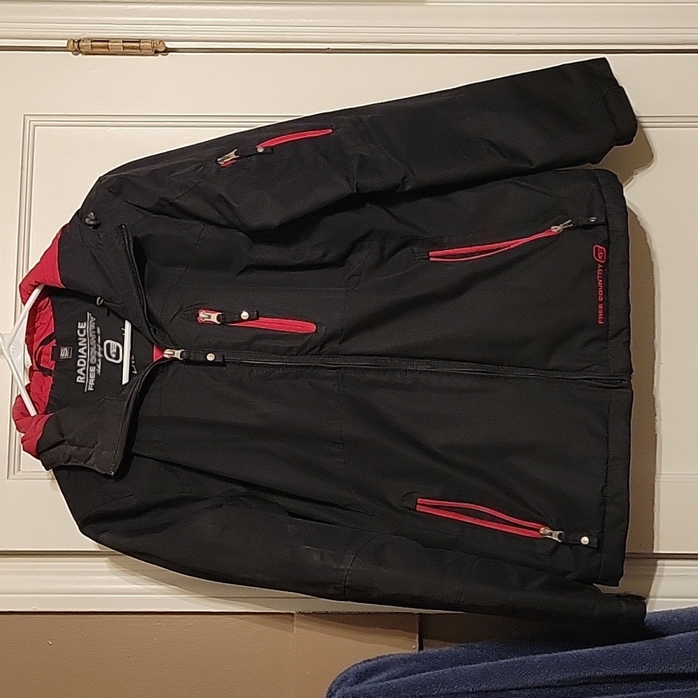 Women's Free Country medium weight jacket.